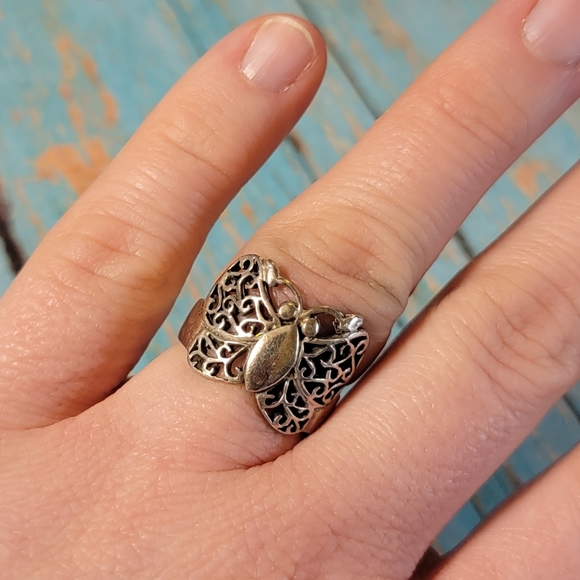 925 Sterling Butterfly Ring filagree - Picture 2 of 11
